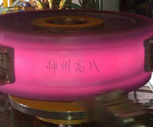 支重輪淬火，中頻淬火電源效果好